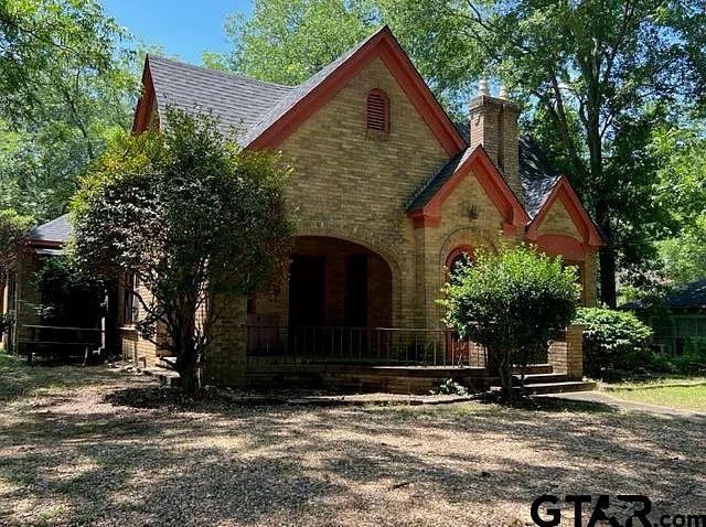 437 Jefferson St Pittsburg, TX 75686