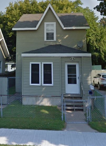 1021Elmwood Street Port Huron, MI 48060