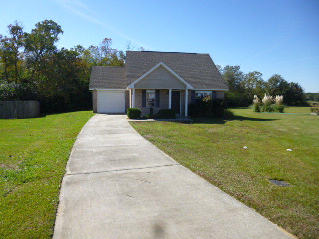 16971 Heartland Cir Robertsdale, AL 36567