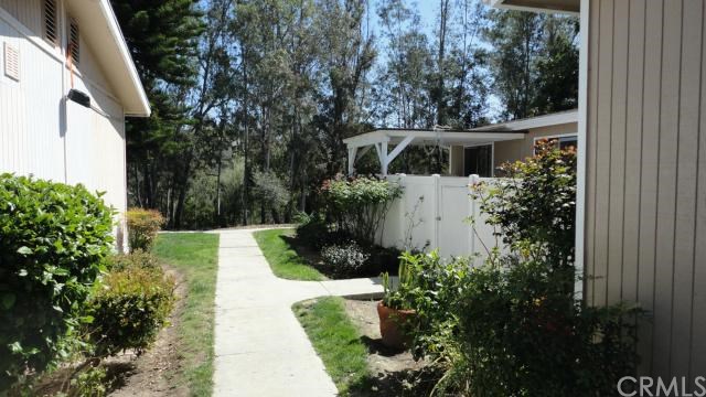 25892 Via Lomas #16 Laguna Hills, CA 92653