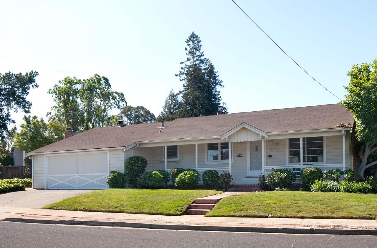 75 Inner Circle Redwood City, CA 94062