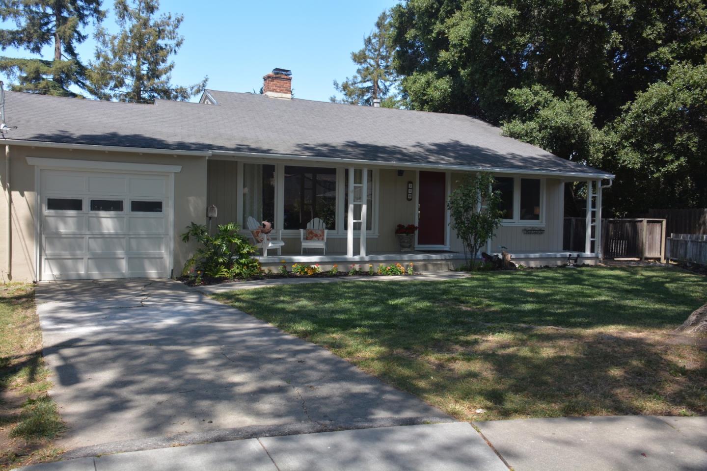 30 Saint Marys Pl Redwood City, CA 94063