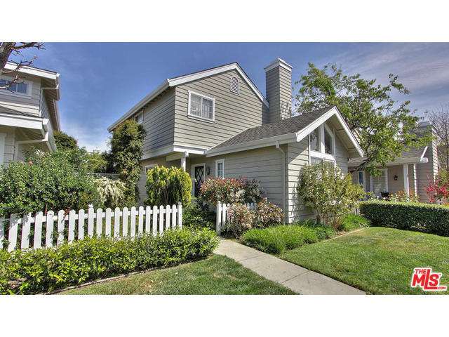 721 Newport Cir Redwood City, CA 94065