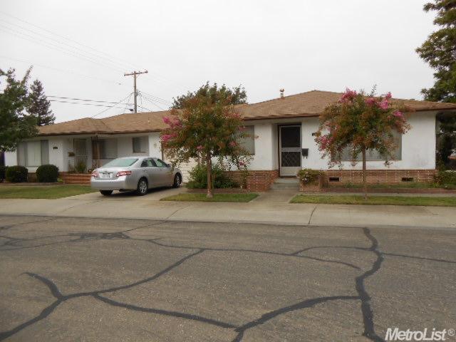 615 Alto Way Lodi, CA 95242