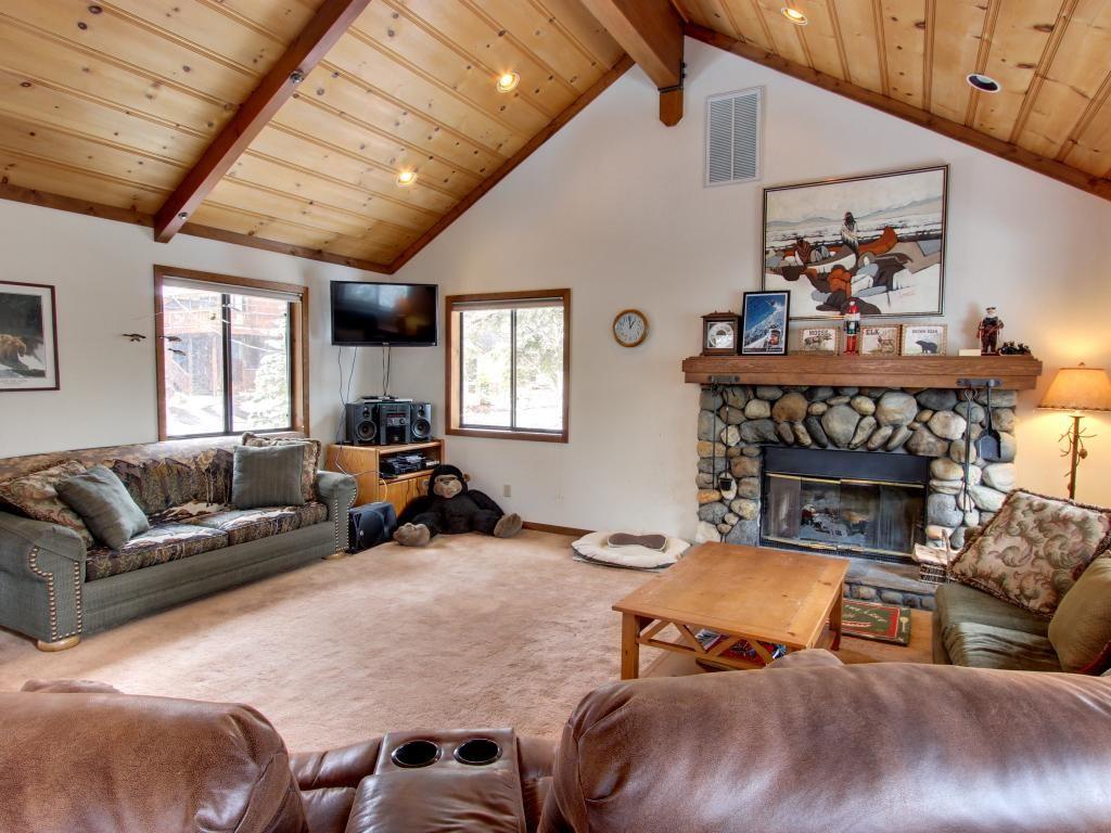 370 Montclair Drive Tahoe City, CA 96145