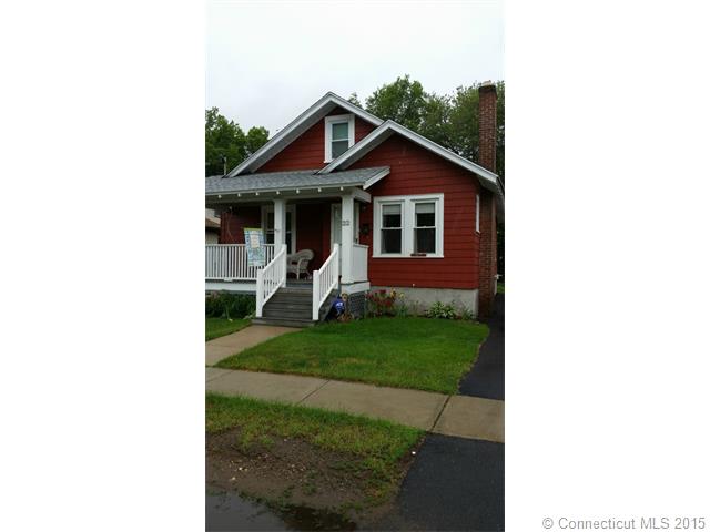 32 Lincoln St Plainville, CT 06062