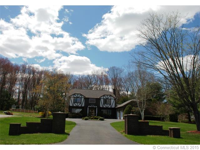 5 Catherine Ln Suffield, CT 06078