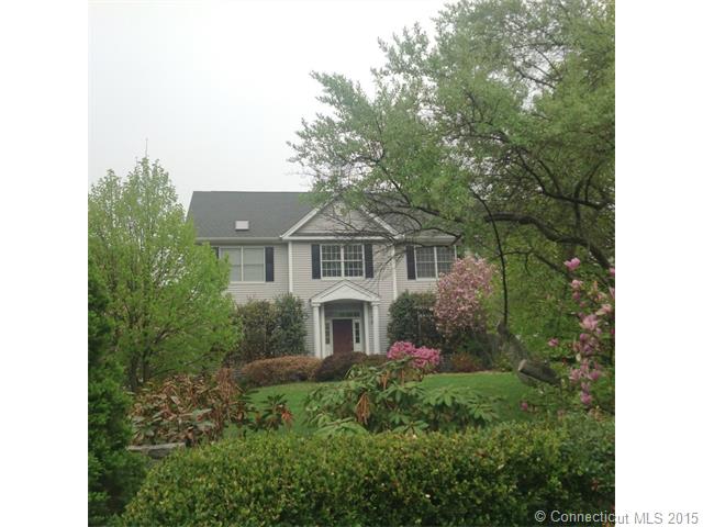 120 Coram Ln Orange, CT 06477