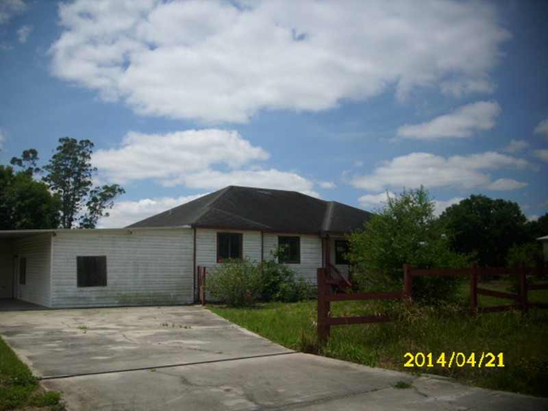 3743 Ft. Adams Ave. Labelle, FL 33935