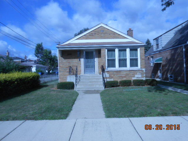 8246 S Fairfield Ave Chicago, IL 60652