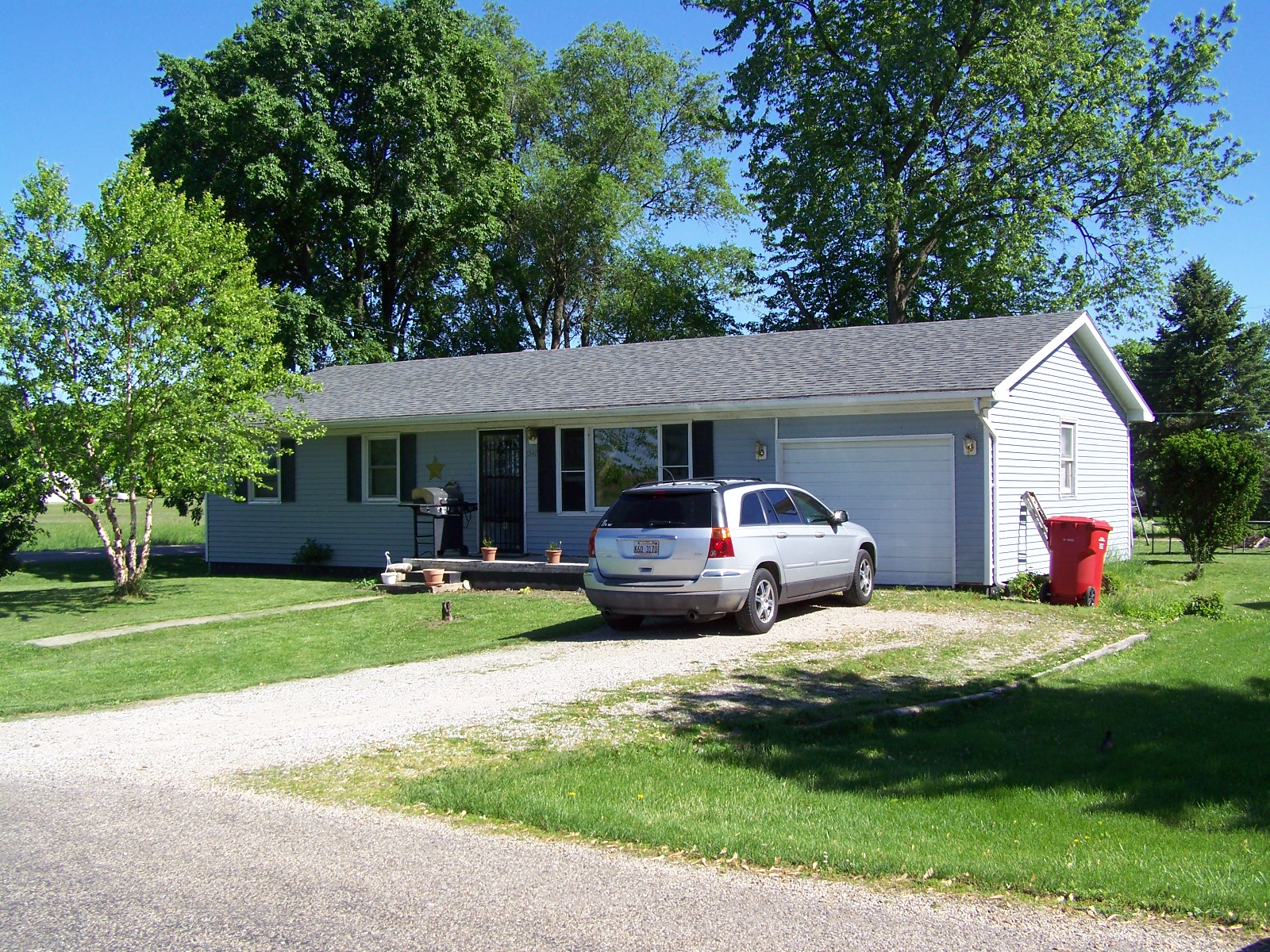 1547 E. High Street Mason City, IL 62664