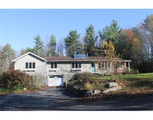 727 South Rd Oakham, MA 01068