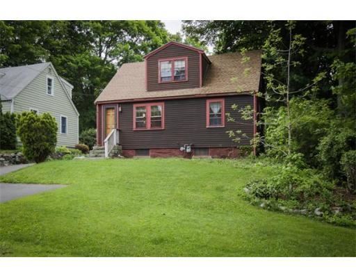 13 Poplar St Ipswich, MA 01938