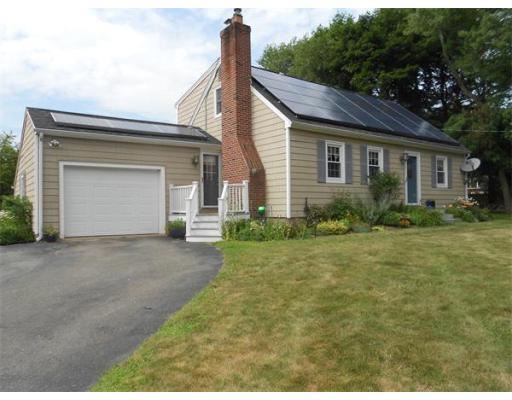 54 Hanover Street Newbury, MA 01951