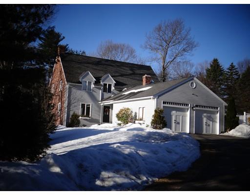 14 Rockwood Road Medway, MA 02053