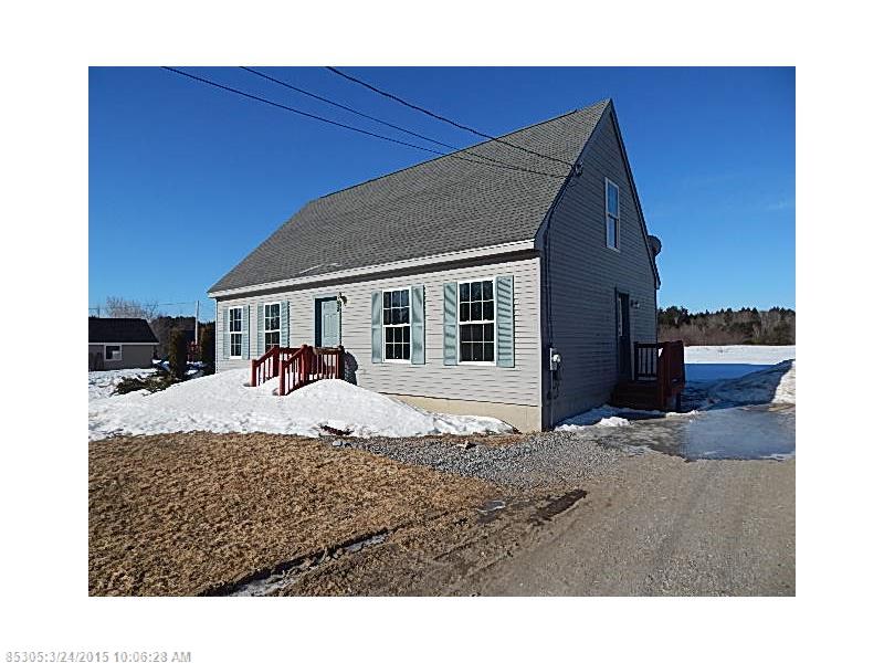 98 Lincoln St Richmond, ME 04357