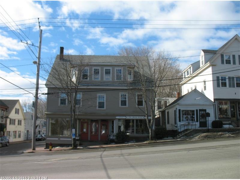 60 Main St Wiscasset, ME 04578