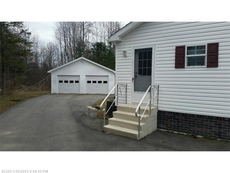 42 Horseback Rd 1 Clinton, ME 04927