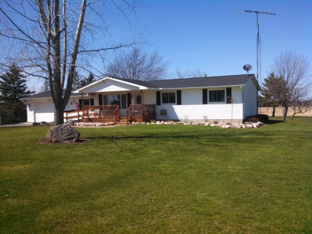 12332 Jeddo Yale, MI 48097