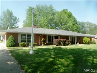 519 W. JAMES BLVD Saint James, MO 65559