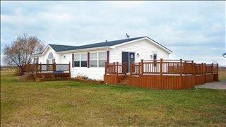 2274 Oak Ave NE Emerado, ND 58228