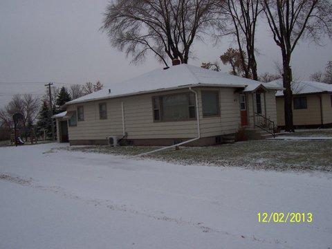 407 2nd Ave #W Edgeley, ND 58433