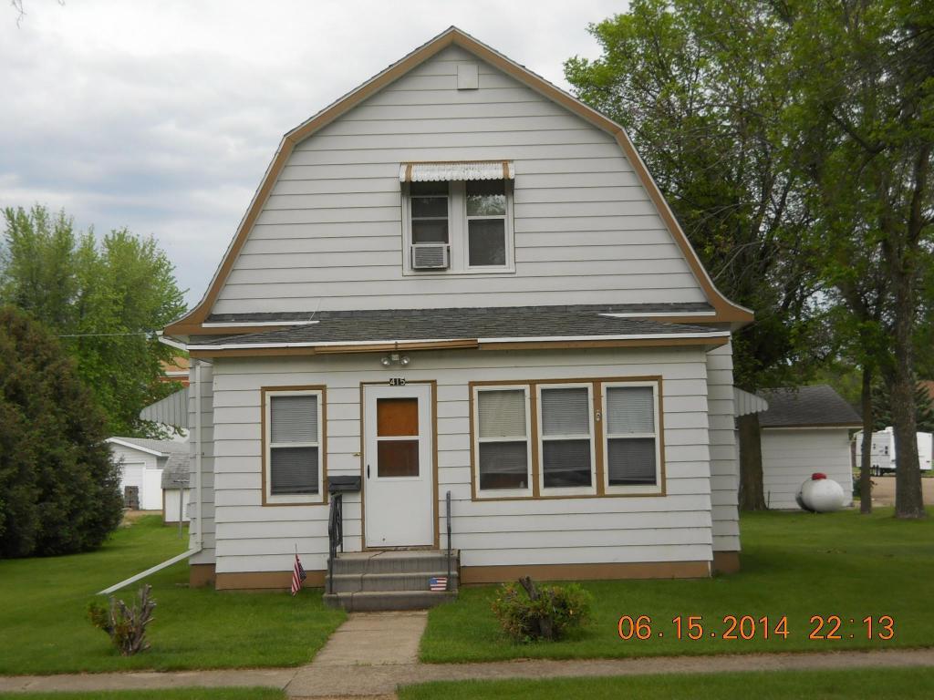 415 5th Ave Edgeley, ND 58433