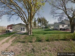 621 Lincoln St Farnam, NE 69029