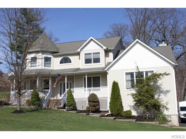 8 Dennis McHugh Court Tappan, NY 10983