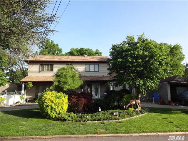 160 Central Ave Deer Park, NY 11729