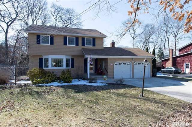 30 Eklund Blvd Nesconset, NY 11767