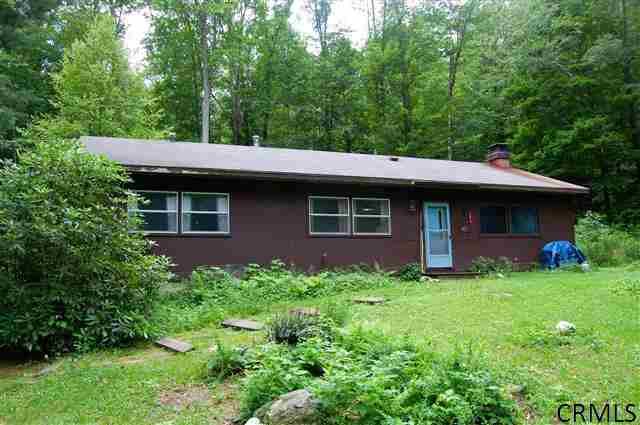 25 STONE LEDGE RD Hillsdale, NY 12529