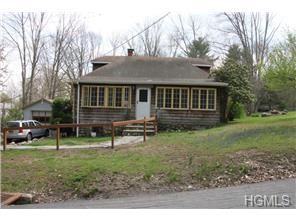 511 Prospect Hill Road Cuddebackville, NY 12729