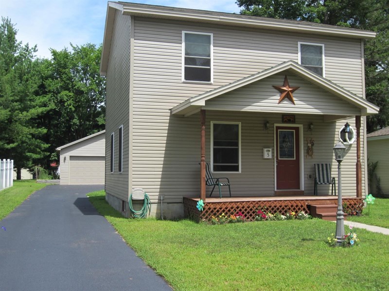 5 Wilson Av Moreau, Ny 12803 South Glens Falls, NY 12803