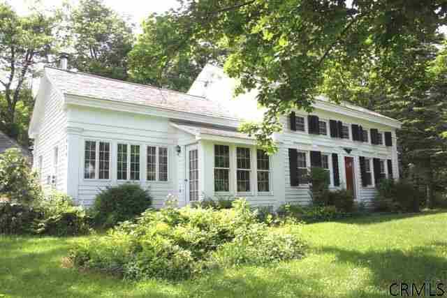 429 RIDDLE RD Greenwich, NY 12823