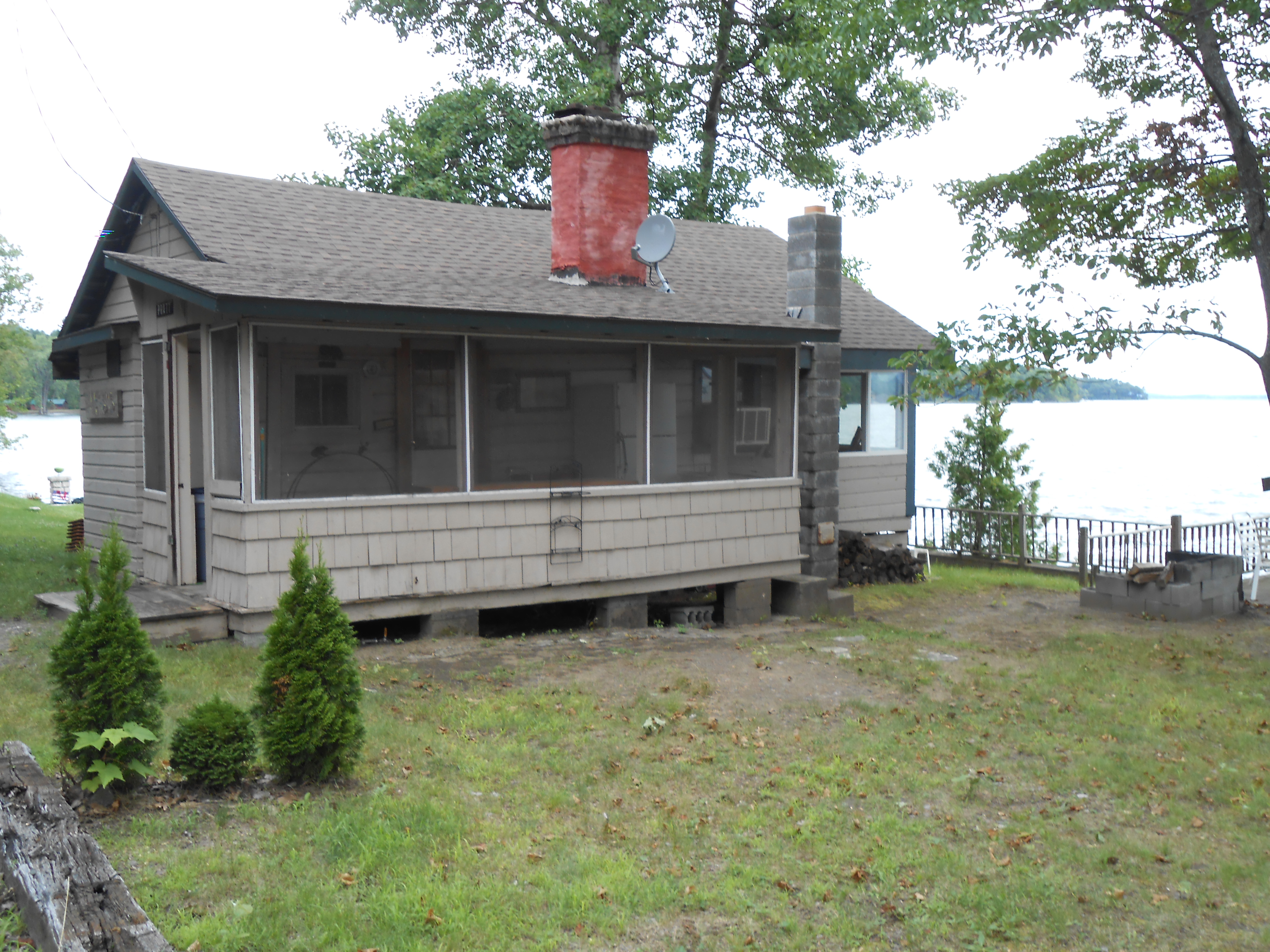 41 Woodall Way Moriah, NY 12960