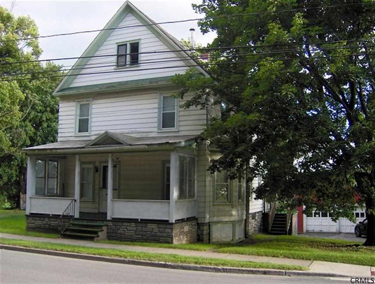 74 E MAIN ST Saint Johnsville, NY 13452