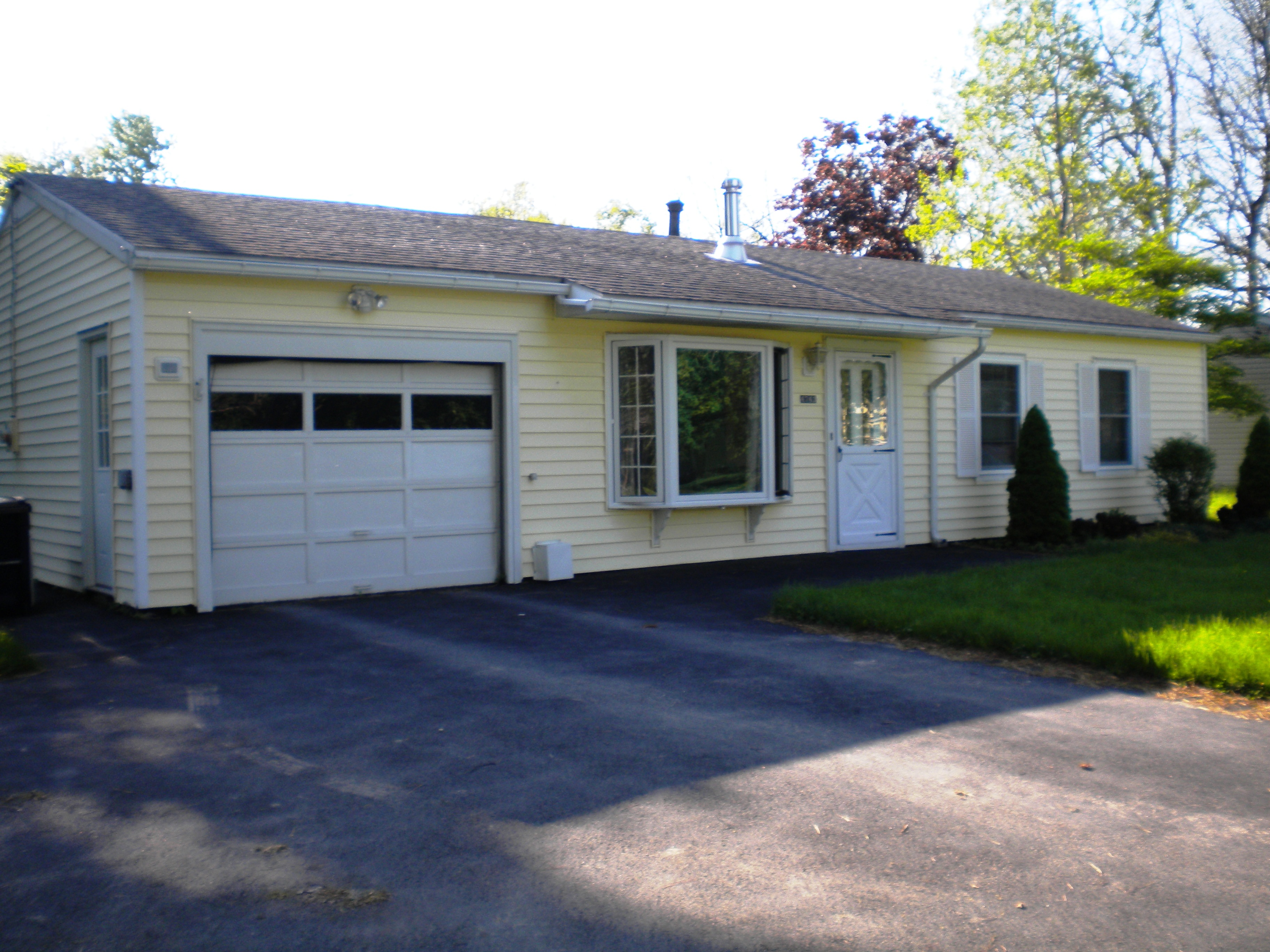 4743 French Rd Westmoreland, NY 13490