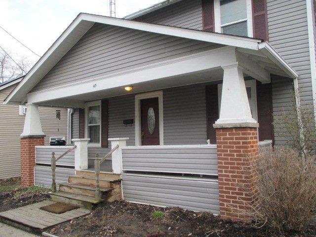 43 W First St Fredericktown, OH 43019