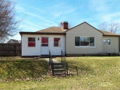 157 S Williams Street Utica, OH 43080