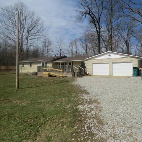 12080 Fallsburg Road Frazeysburg, OH 43822