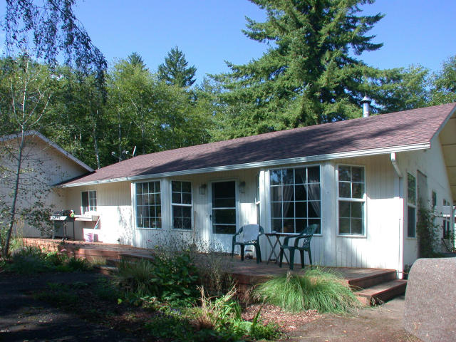 36 N Alder Ct Otis, OR 97368