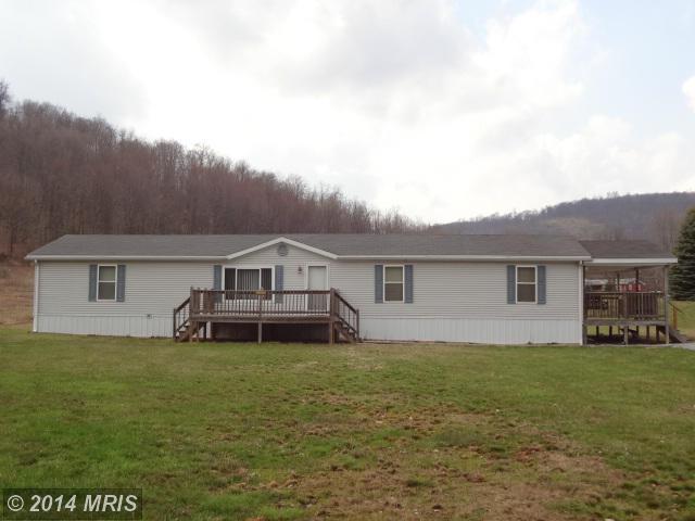 21256 Cooks RD Robertsdale, PA 16674