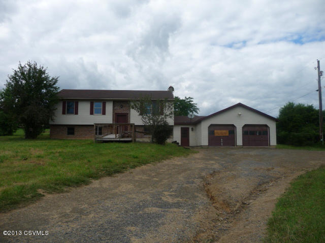 2432 Pleasant View Road New Columbia, PA 17856