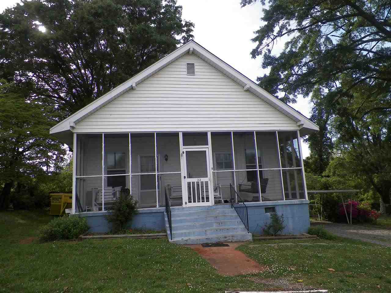 22 Chestnut Street St Startex, SC 29377