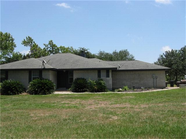 1397 CR 243 (Selkirk Dr.) Bay City, TX 77414