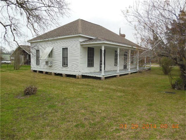 517 Fisher Street Matagorda, TX 77457