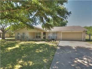 521 Sendero Verde ST Manchaca, TX 78652