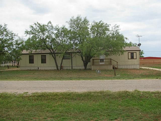 1131 Avenue C Hawley, TX 79525