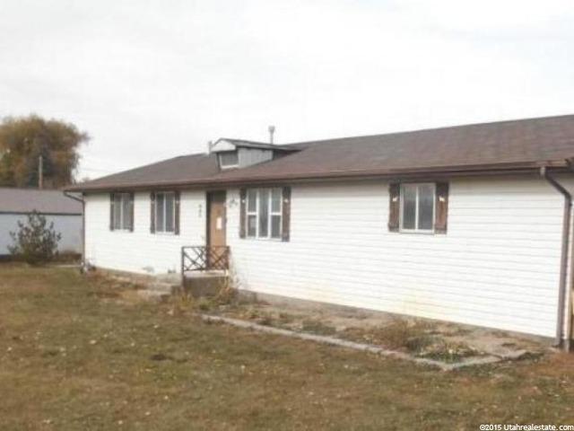 465 E 300 S Levan, UT 84639